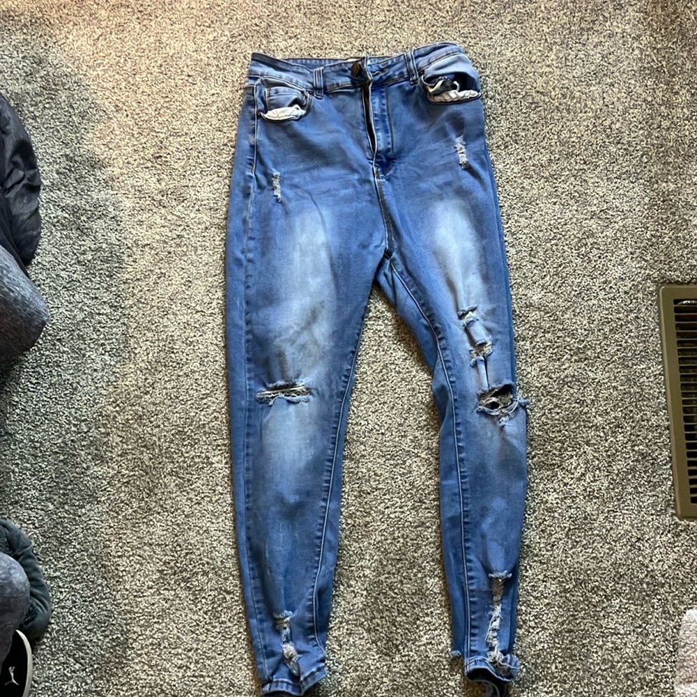 Skinny ripped trendy jeans mid rise light blue